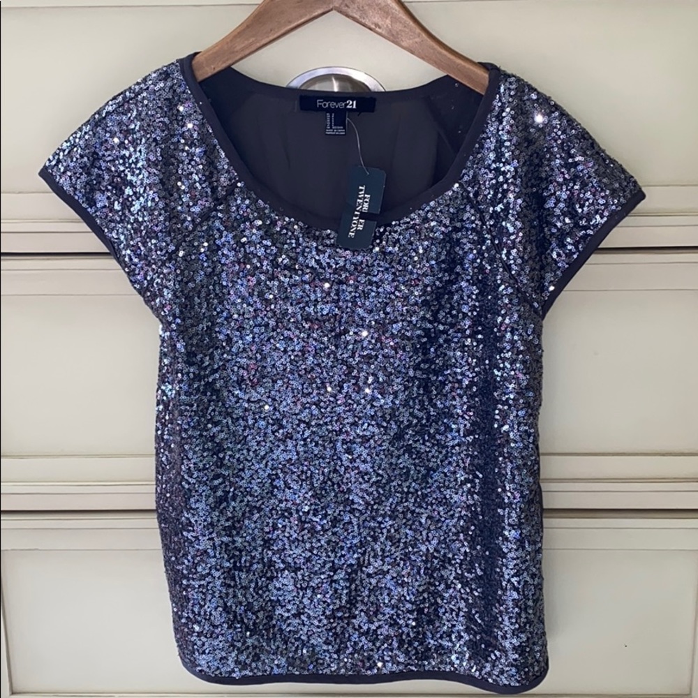 🆕 Forever 21 | grey sequin shirt